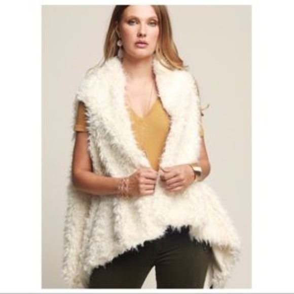 Lined with Fleece Faux Fur Vest - Picture 4 of 4